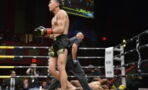 Muay Thaï : Un combattant met KO son adversaire d'un violent tornado kick