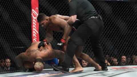 UFC : quand la légende Alistair Overeem détruisait Mark Hunt
