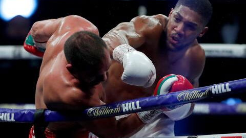 Boxe : Anthony Joshua détruit Kubrat Pulev et claque un énorme KO