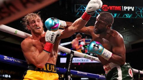 Logan Paul vs Floyd Mayweather : les fans allument les deux boxeurs sur Twitter après leur combat