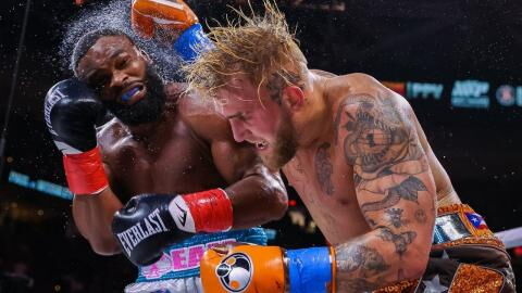 Jake Paul vs Tyron Woodley : le YouTubeur s'impose face à l'ancien champion de l'UFC et reste invaincu