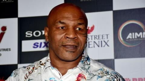 Mike Tyson : le boxeur déraille et passe à tabac un fan dans un avion (VIDEO)