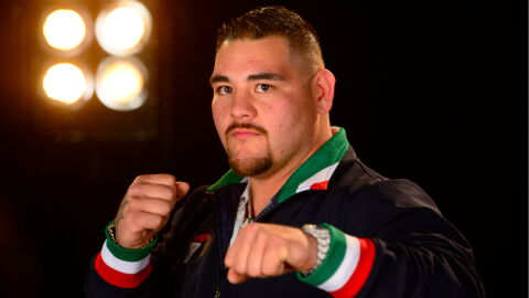 L’ancien champion du monde poids lourd Andy Ruiz bat Luis Ortiz après un combat intense