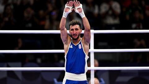 Tony Yoka lance un défi à Sofiane Oumiha avant sa finale aux JO de Paris 2024