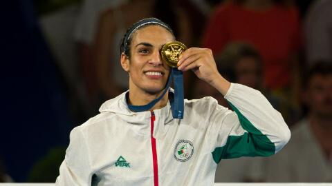 Imane Khelif contre-attaque après sa victoire aux Jeux olympiques de Paris 2024