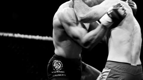 MMA : que sait-on du décès de David Koenig, combattant retrouvé mort 2 ans après sa disparition ?