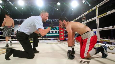 Boxe : un combat entre influenceurs se termine par un coup de boule