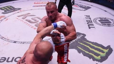 MMA : Mariusz Pudzianowski, Homme le plus fort du Monde, signe un nouvel énorme KO au KSW 70