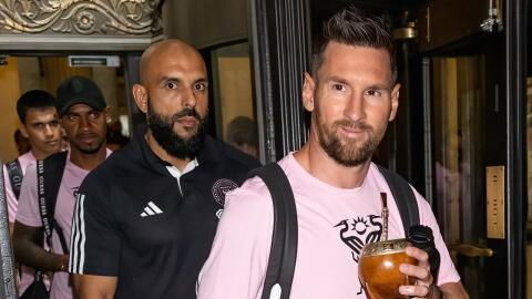 Yassine Chueko, le combattant et garde du corps français de Messi, fait très mal en boxe thaï