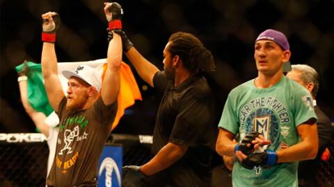 UFC : Max Holloway explique pourquoi il respecte encore énormément Conor McGregor