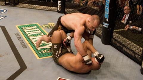 UFC : Le jour où Matt Serra a mis KO Georges Saint-Pierre à la surprise générale