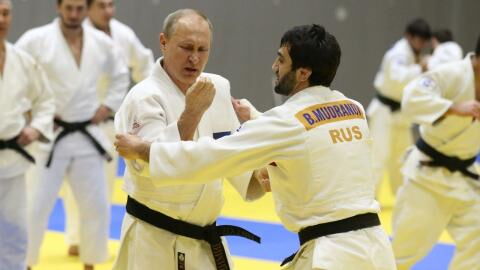 Vladimir Poutine : le seul combat de judo filmé du Président russe refait surface (VIDEO)