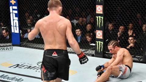 UFC 245 : Petr Yan claque un énorme KO face à la légende Urijah Faber