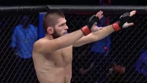 UFC 254 : Khabib Nurmagomedov écrase Justin Gaethje et prend sa retraite