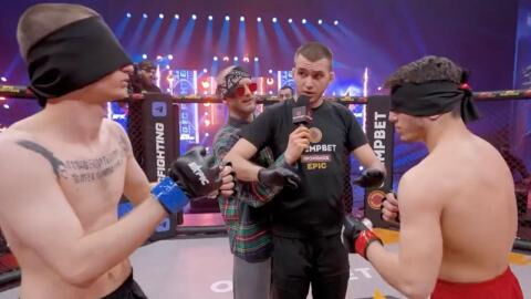 Un combat de MMA en 2 contre 2 les yeux bandés tourne au n'importe quoi (VIDEO)