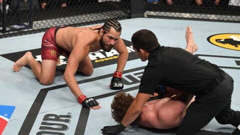 Jorge Masvidal inflige à Ben Askren le KO le plus rapide de l'histoire de l'UFC : VIOLENCE ! (vidéo)