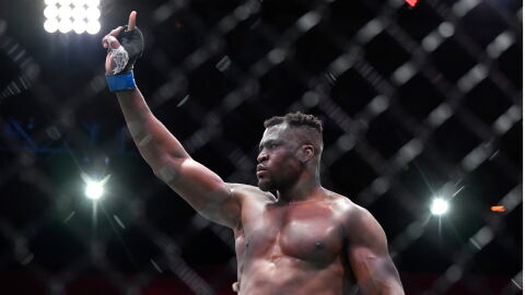 Pour son 1er combat de MMA, Francis Ngannou a terrassé son adversaire en moins d'une minute