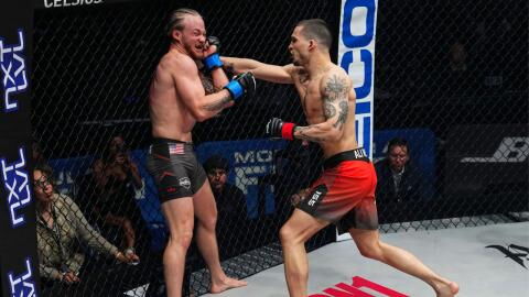 L'énorme TKO en 1 minute du petit-fils de Mohamed Ali pour son combat de MMA au PFL (VIDEO)