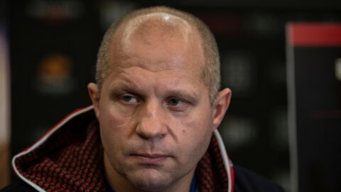 Le plus jeune frère de Fedor Emelianenko remporte son premier combat MMA à 35 ans