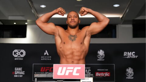 UFC Paris : Le physique incroyable de Ciryl Gane pour son combat contre Spivac