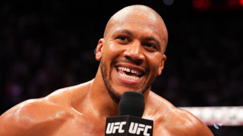 UFC Paris - Les premiers mots très forts de Ciryl Gane après son TKO splendide sur Spivac