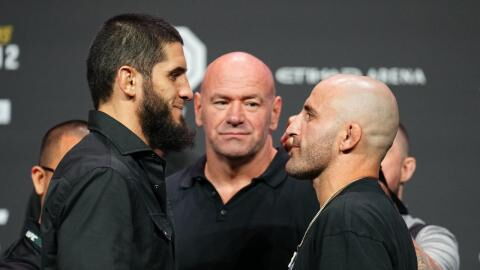 UFC 294 Makhachev vs Volkanovski 2 : streaming, date, heure, chaine TV, combat de Khamzat... tout savoir