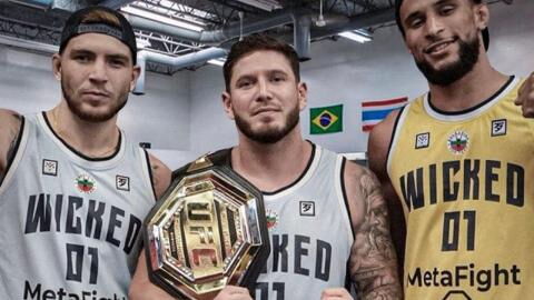 L'influenceur SebbyDaddy va combattre en MMA accompagné par le manager de Benoit Saint-Denis