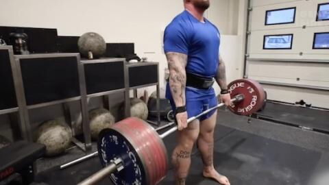 La Montagne : l'entraînement de fou furieux de Hafþór Björnsson pour les Strongman (VIDÉO)
