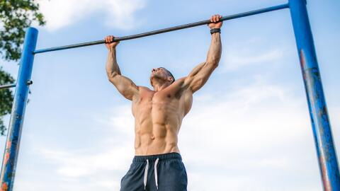 Traction : les meilleures variations (escalier, gainage) pour maximiser l'exercice