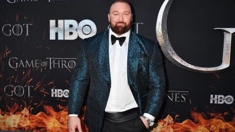 La Montagne : l'incroyable perte de poids de Hafthor Björnsson avant son combat contre Eddie Hall