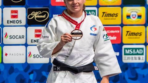 Affaire Pinot : la judoka qui accuse Alain Schmitt de violences conjugales témoigne