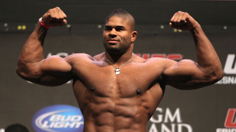 Alistair Overeem, légende des sports de combat, méconnaissable après sa transformation physique