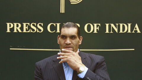 Que devient The Great Khali, le catcheur de légende de la WWE ?