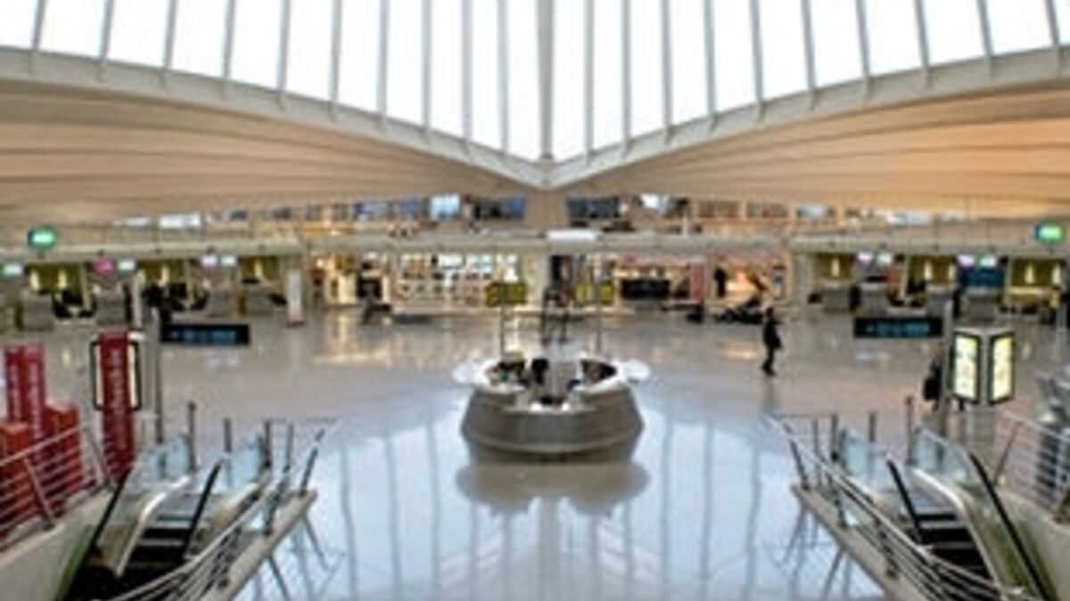 D couvrez les 15 plus beaux a roports du monde