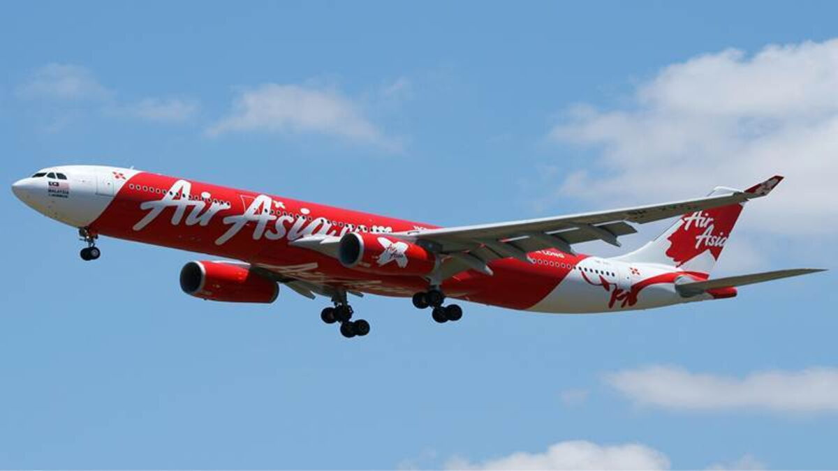 VIDEO - Panique à bord, la cabine d'un avion AirAsia se ...