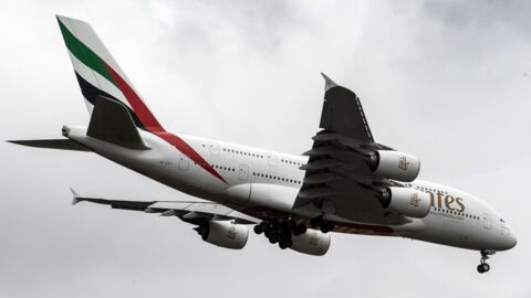 Un Airbus A380 d'Emirates crée un vortex dans le ciel