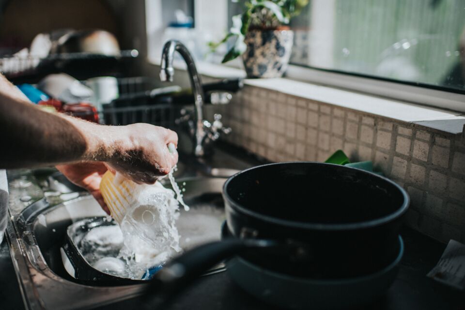 3 mistakes everyone makes when loading the dishwasher