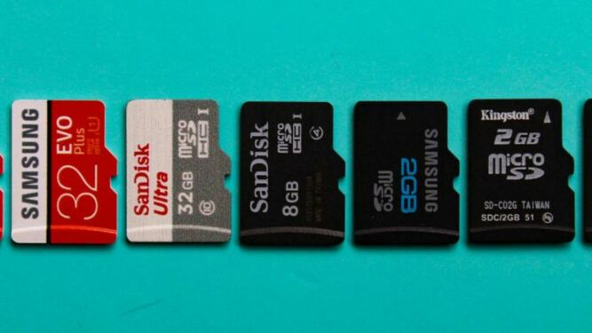 Quelle carte micro SD pour smartphone choisir ?