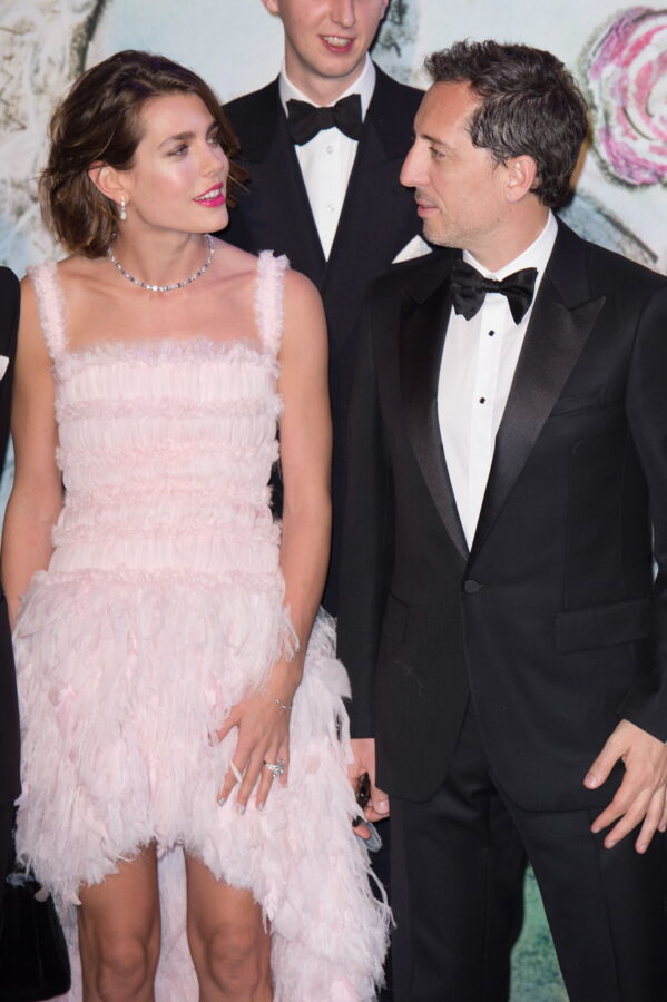 Gad Elmaleh estil en couple depuis sa rupture avec Charlotte Casiraghi