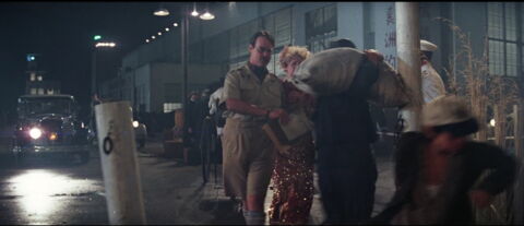 Dan Aykroyd et Indie sont dans un avion - Indiana Jones et le Temple Maudit