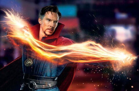 Dans Doctor Strange (2016), Benedict Cumberbatch incarne un deuxième personnage