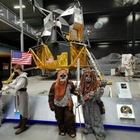 Un couple d'Ewoks par @EwokSwiss