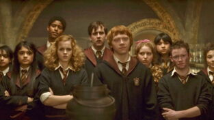 Une star de Harry Potter se lance sur OnlyFans pour éponger ses dettes