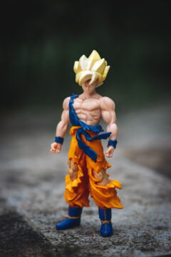 8. Figurines Dragon Ball Z