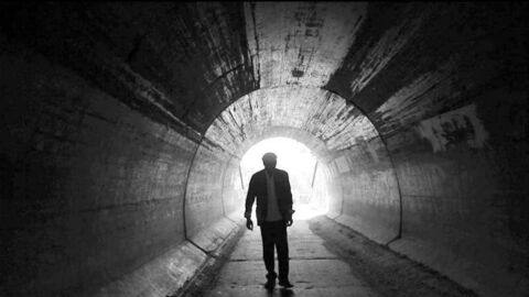 1. Amra Ekta Cinema Banabo (2019) - 21 heures