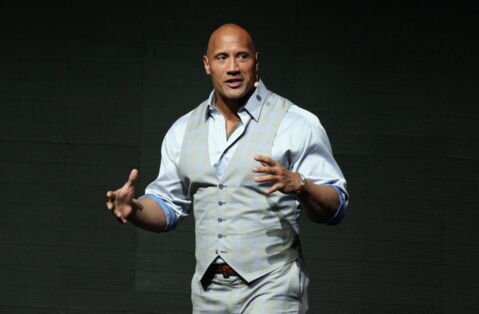 Dwayne Johnson dans le rôle de la brute marrante