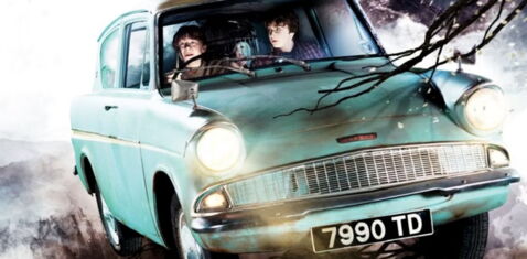 14. La Ford Anglia a sauvé Harry Potter mais aussi J.K. Rowling