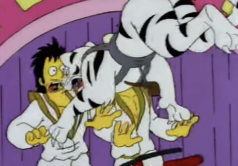 3. L'attaque du tigre blanc