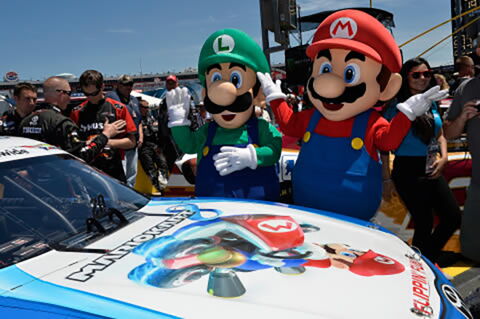 Mario Kart 8 : une équipe Nascar sponsorisé, un succès aux USA !