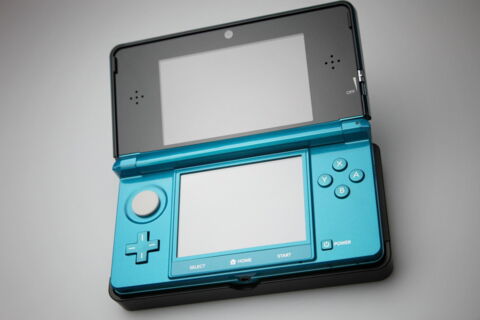 6. Nintendo 3DS - 76 millions